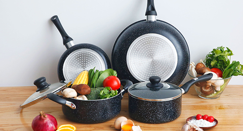 Share: Kitchen based cookware selection and maintenance methods